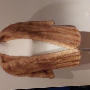 Vintage mink stole/ cape